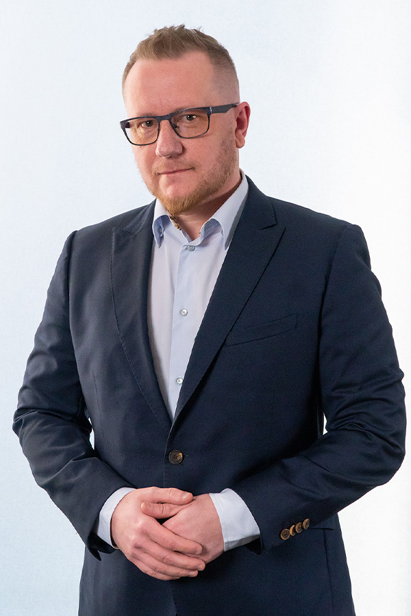 Grzegorz Mnich - dyrektor zarządzający cyberbezpieczeństwem w banku